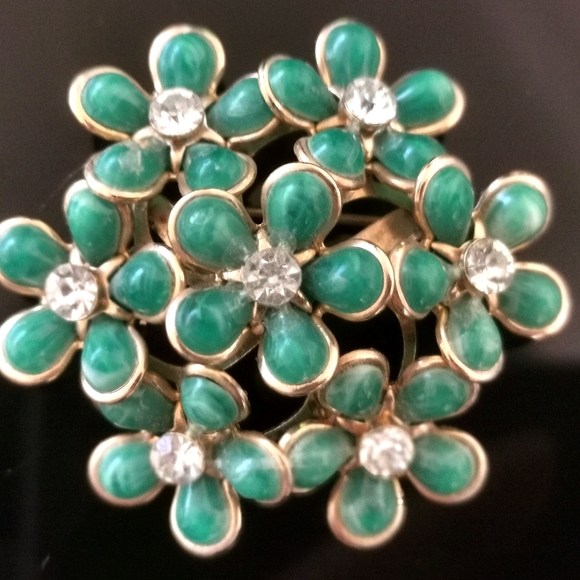 Vintage Coro Green Lucite Layered Flowers & Rhinestone Brooch Pin - Picture 1 of 5